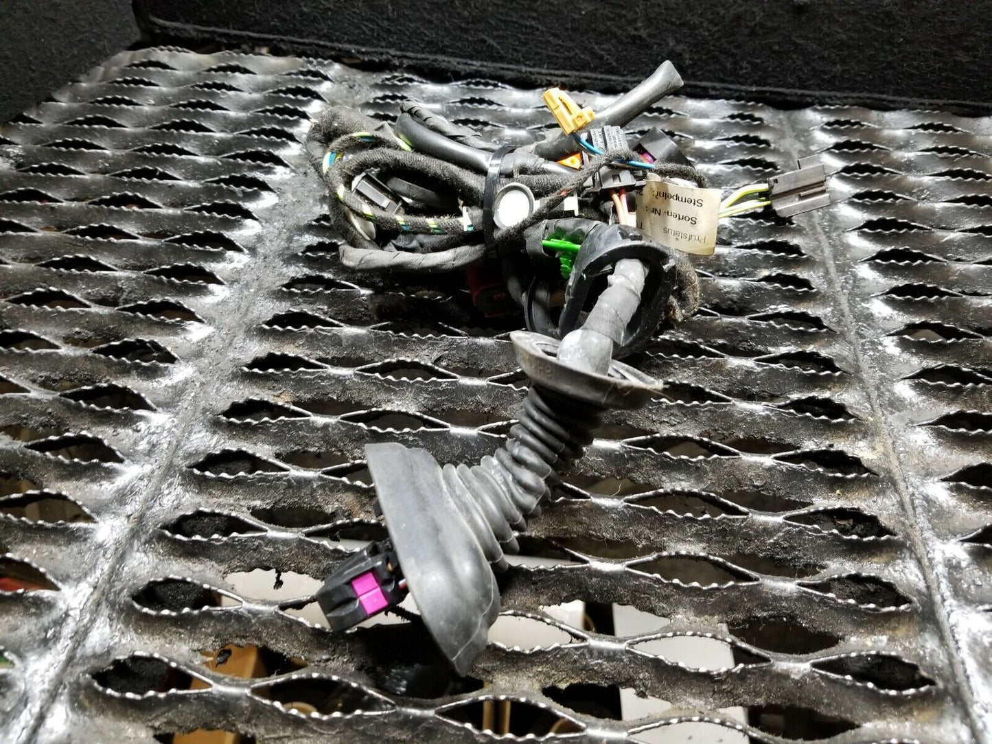 05 06 07 08 Audi A6 C6 Sedan Rear Left Driver Door Wire Harness OEM