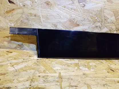07 08 09 10 11 12 GMC Acadia Front Left Driver Side Door B Pillar Molding OEM