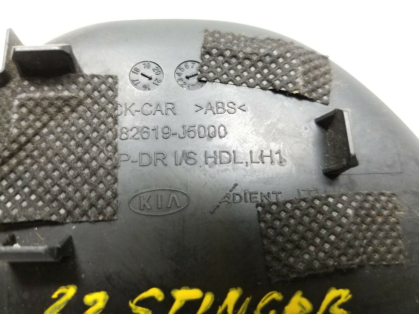 20 21 22 Kia Stinger Front Left Driver Hadle Cover OEM 312 Miles