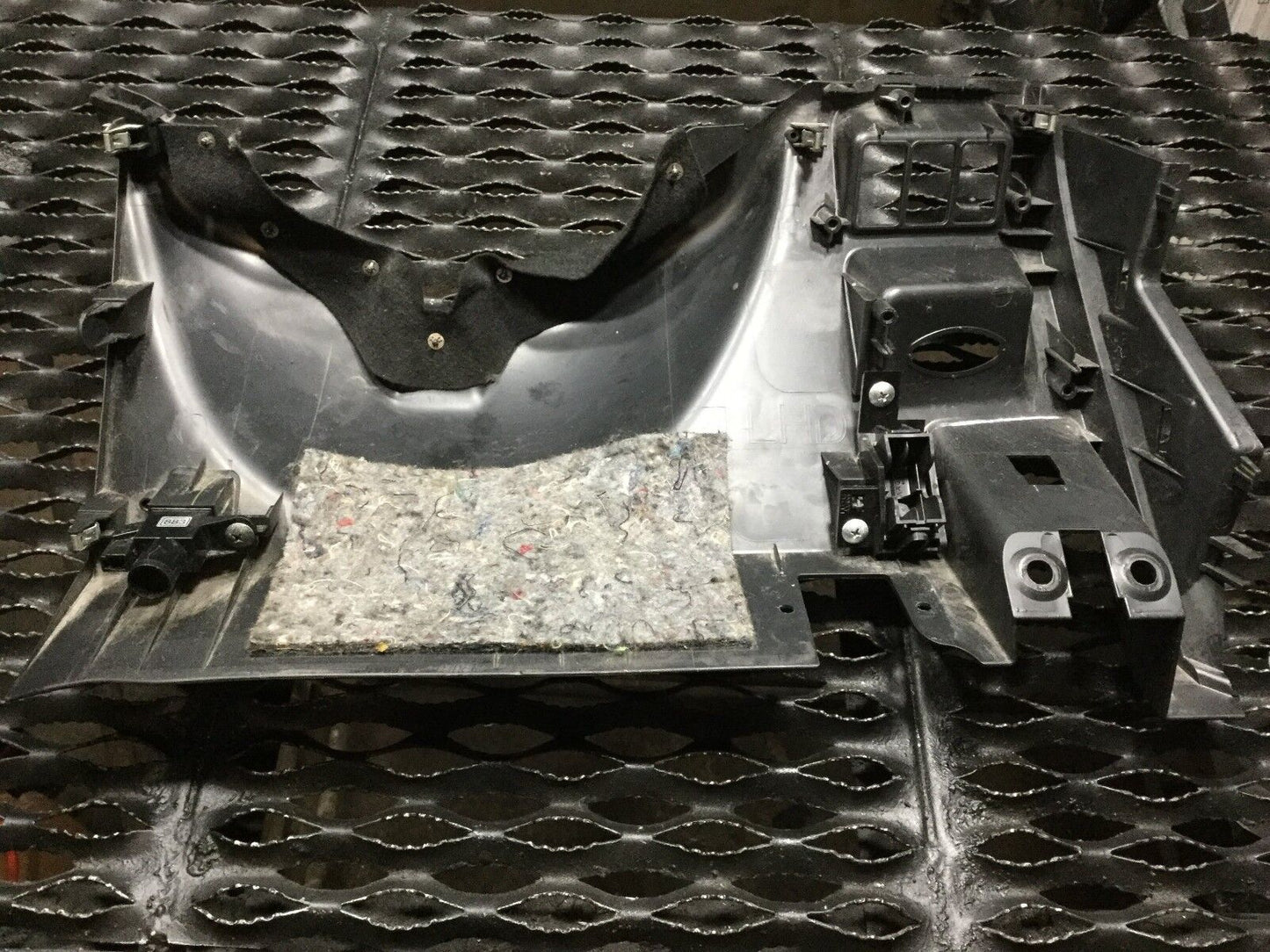 07 08 09 10 11 12 Infiniti G35 G37 Left Lower Under Dash Knee Panel Cover OEM