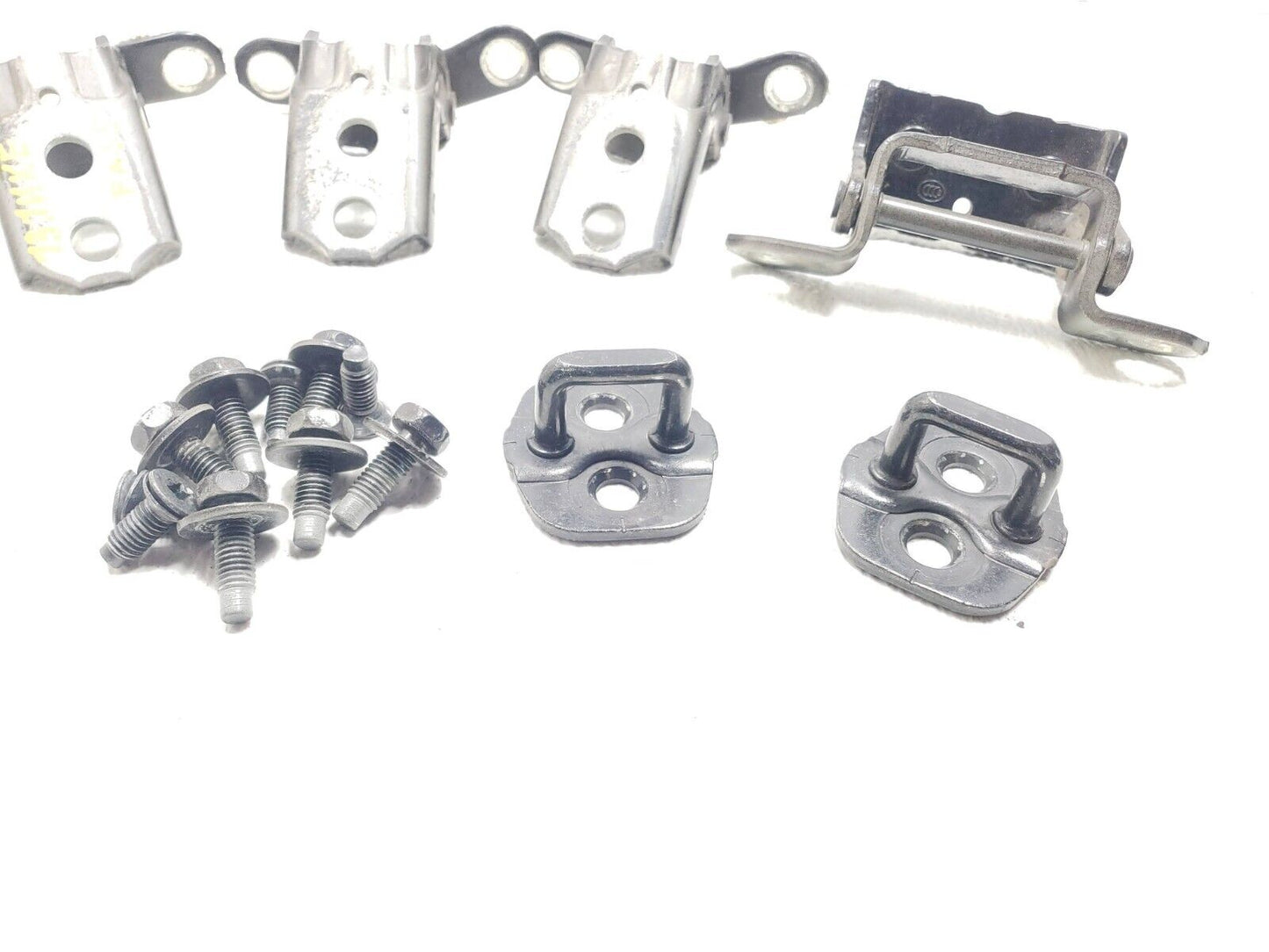 11 12 13 14 Nissan Juke Door Hinge Passenger Right Side  OEM