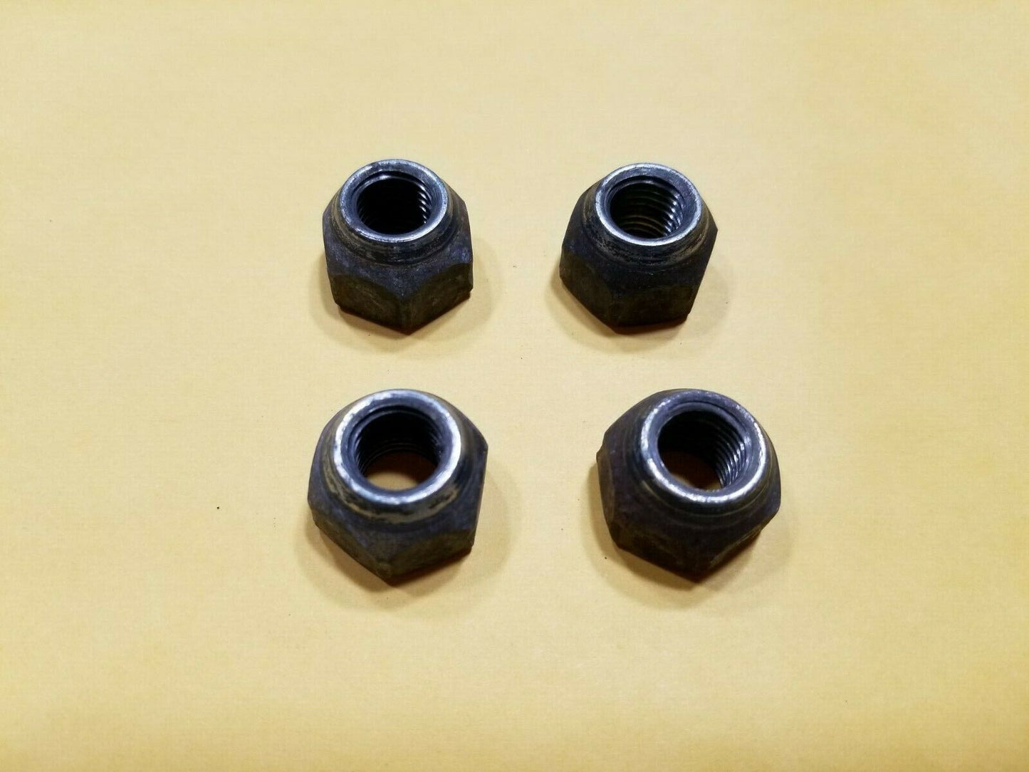 2004 2005 2006 Scion Xa Wheel Nut Lug Bolt 4pcs OEM