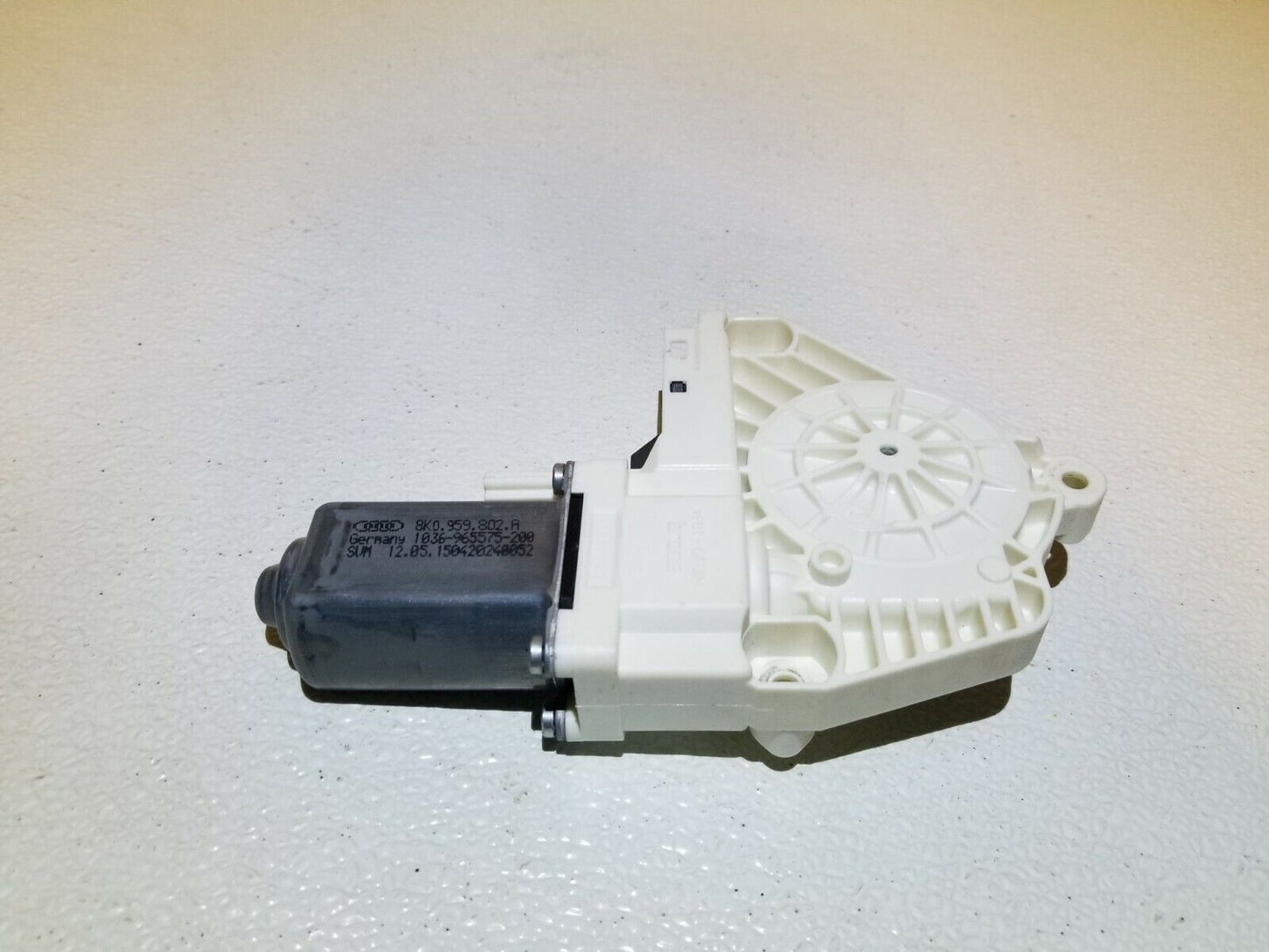 11 12 13 14 15  Audi Q7 Front Right Pass Door Window Motor Regulator OEM 87k