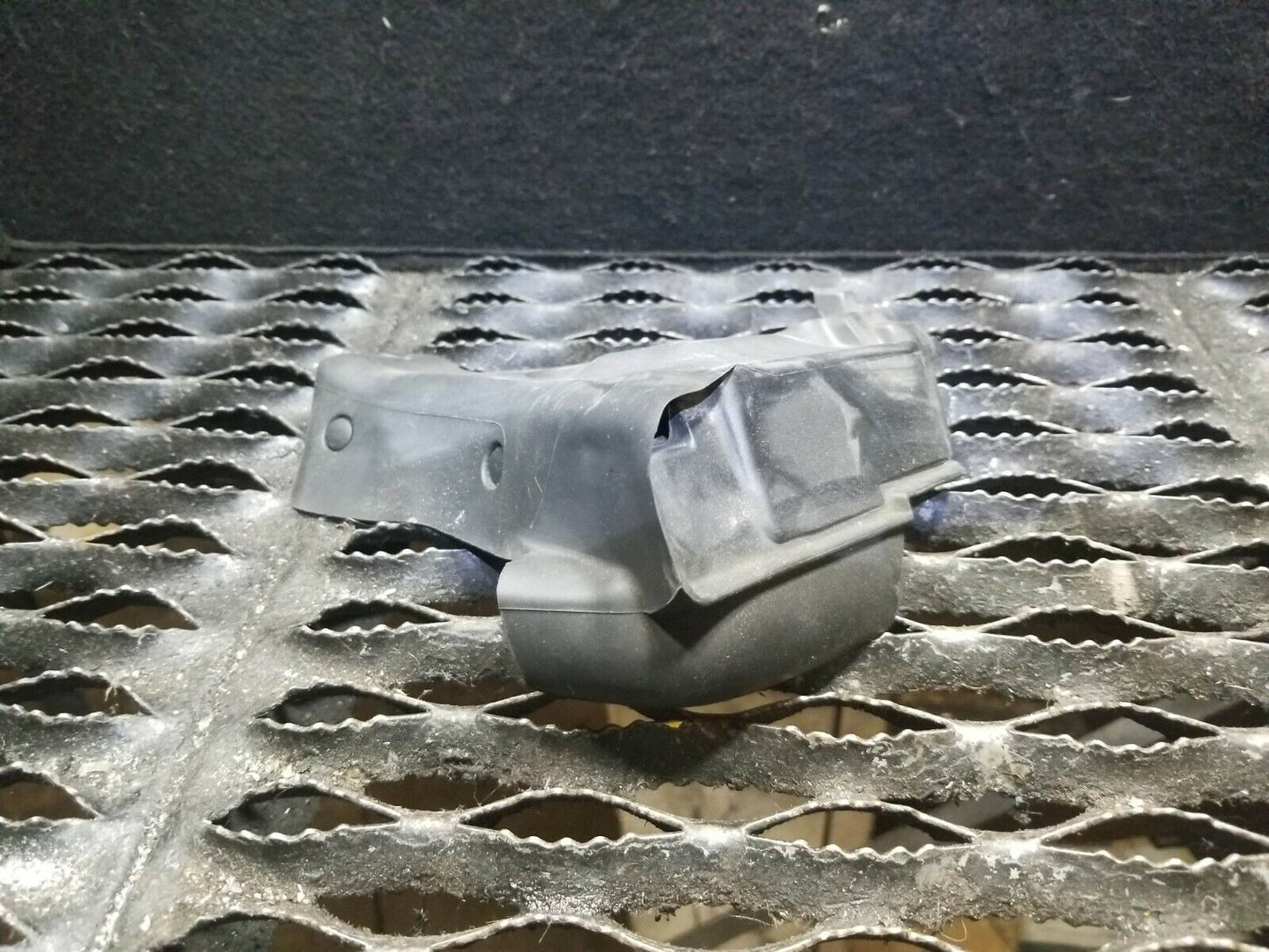 03 04 05 Nissan 350z Convertible Top Door Corner Weather Seal Strip Right OEM