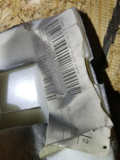07 08 09 10 Mercedes-benz R350 Rear Right Pass Side C Pillar Trim Panel OEM