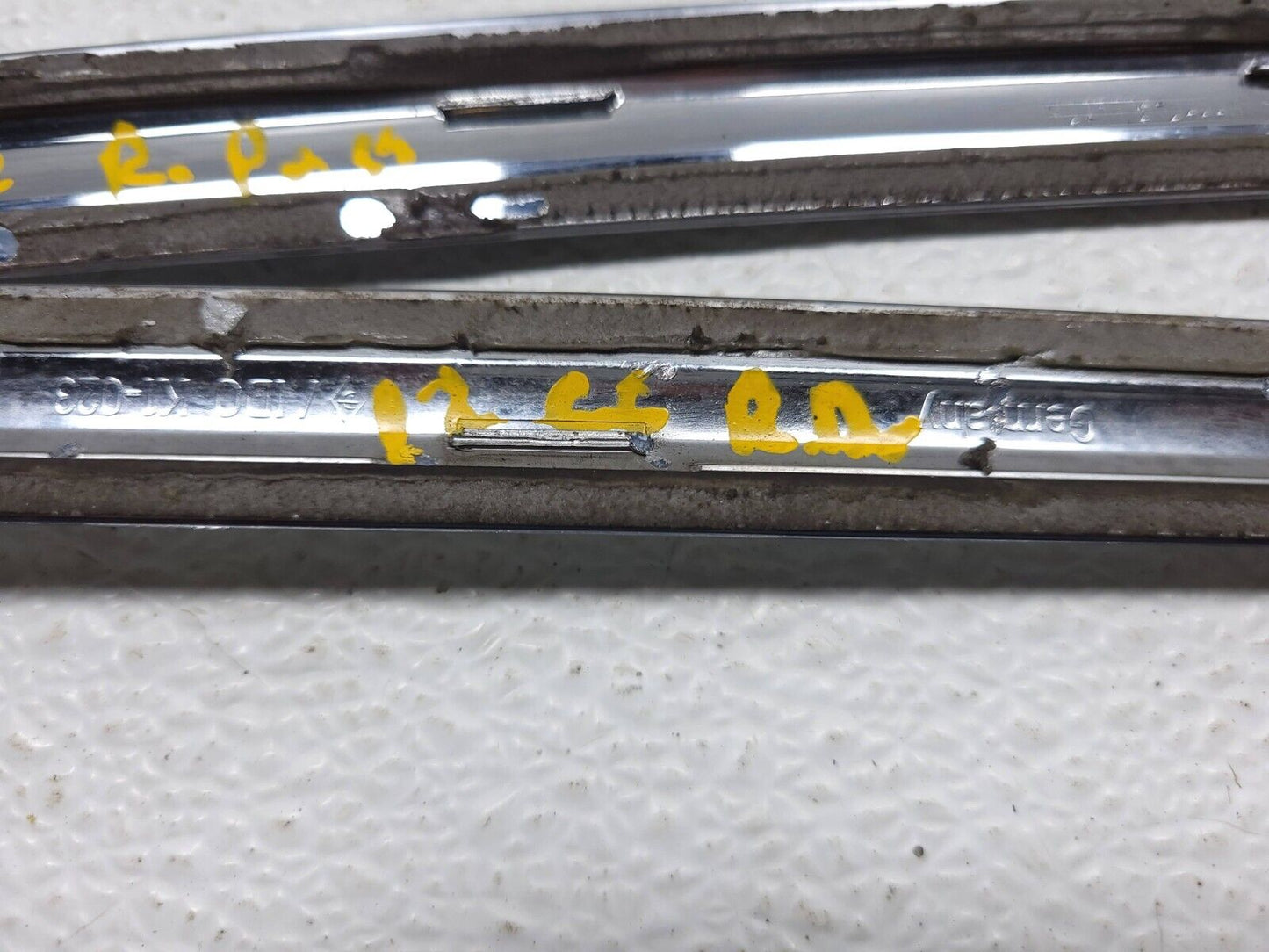 09 10 11 12 Volkswagen Cc Side Lower Door Cover Chrome Molding Set-4pcs OEM