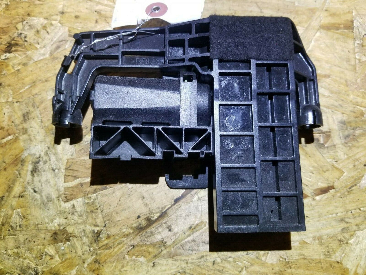 Mercedes-benz W204 C300 Front Left Driver Seat Power Headrest Motor OEM