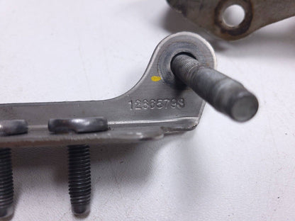 18 19 20 21 Chevrolet Equinox Exhaust System Down Pipe Support Mount Bracket OEM