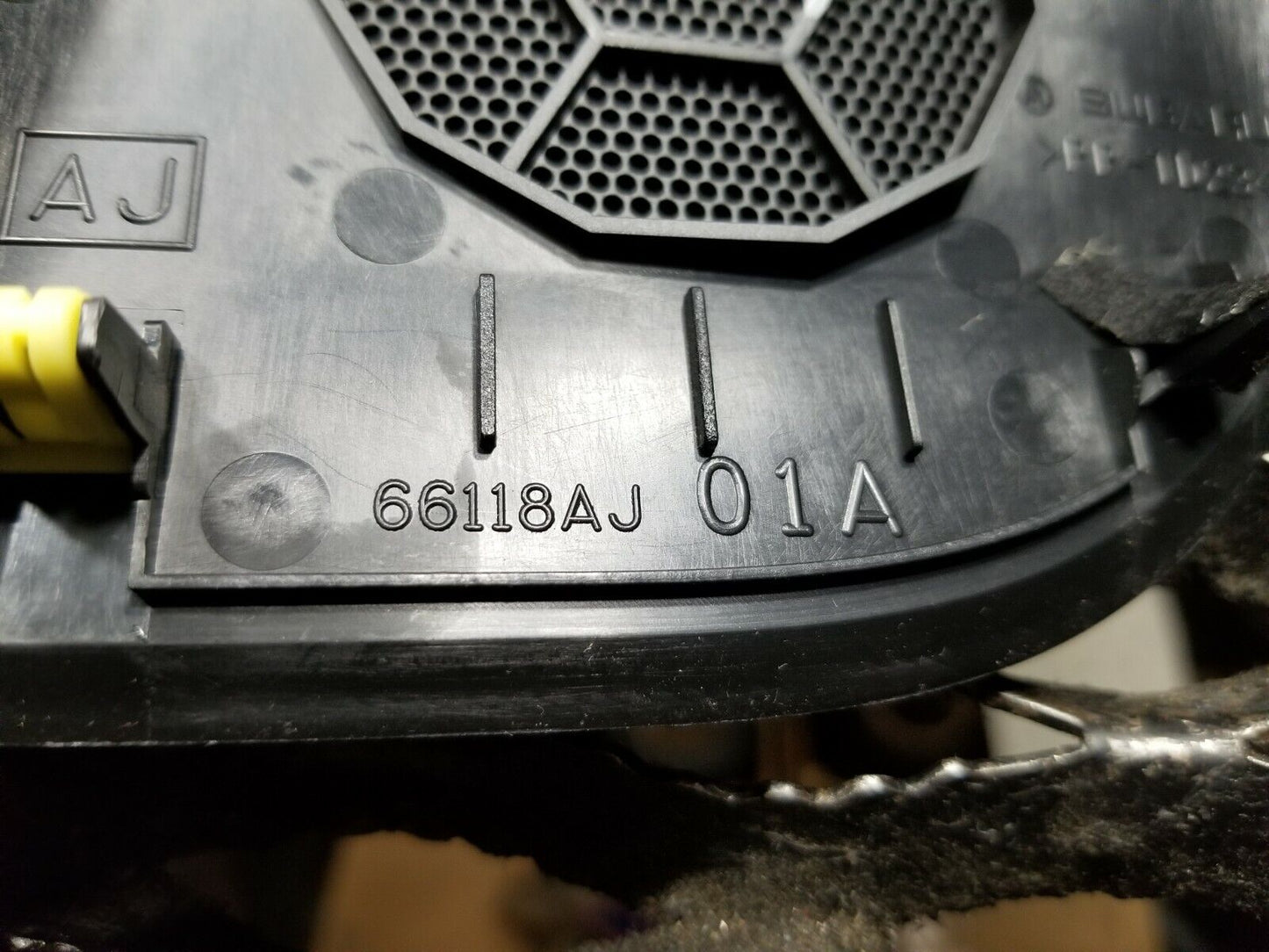 10 11 12 13 14 Subaru Legacy Dash Panel Speaker Cover Grille Right Pass Side OEM