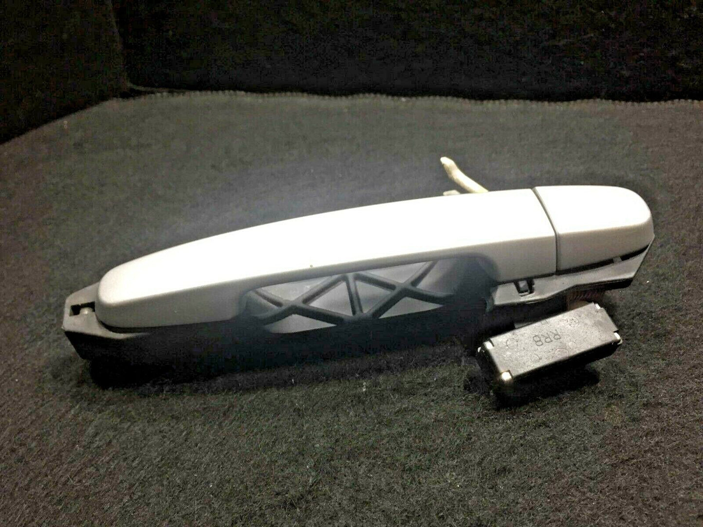 04 05 06 Scion Xa Rear Right Passenger Side Exterior Door Handle OEM D18