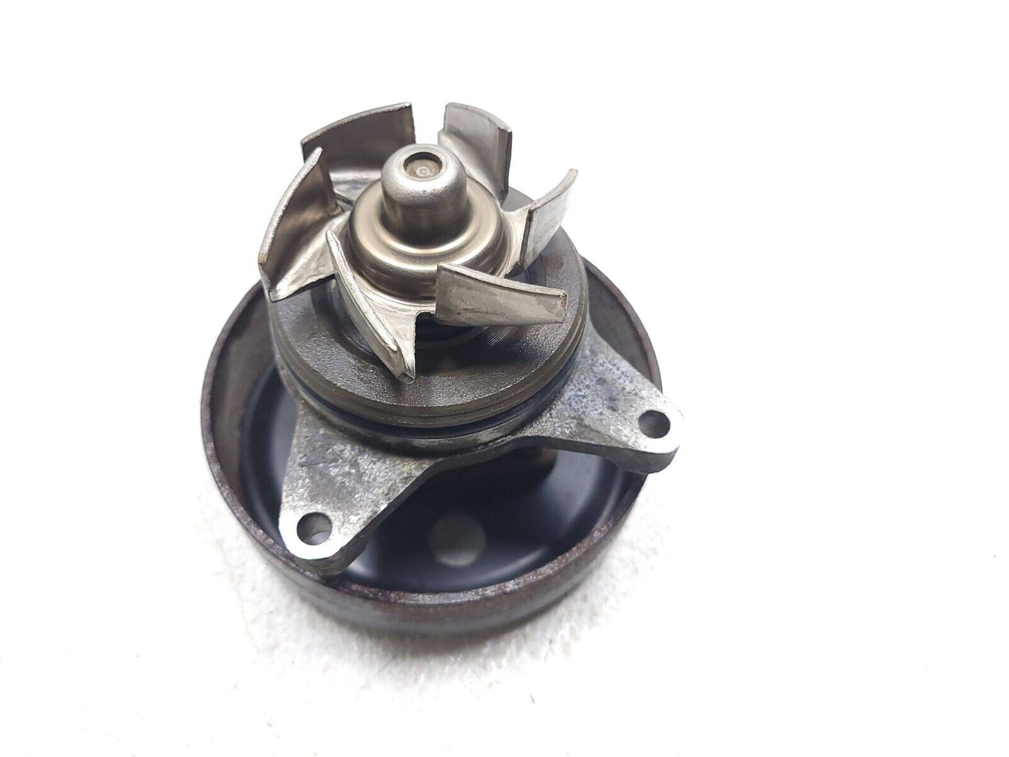 13 14 15 16 Ford Fusion Water Pump W/ Pulley  2.5l OEM