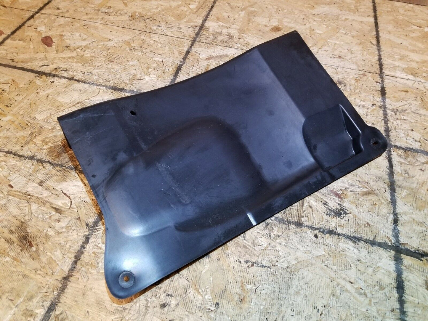 11 12 13 14 Chrysler 200 Cabrio Front Pass Side Fender Liner Splash Guard OEM