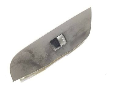 19 20 Chevrolet Blazer Front Right Passenger Door Window Switch OEM 11k Miles