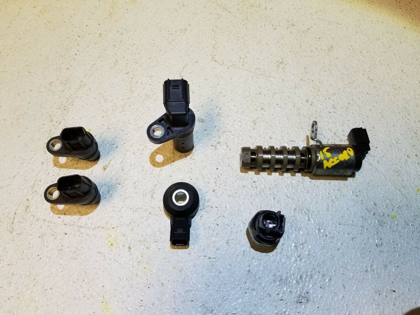 13 14 15 Honda Accord 2.4l Crank/camshaft Vvt Knock Oil Sensor OEM 54k Miles