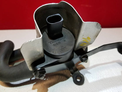 12 13 14 15 Audi A6 3.0t  Heater Valve Control Solenoid HVAC W/ Bracket   OEM