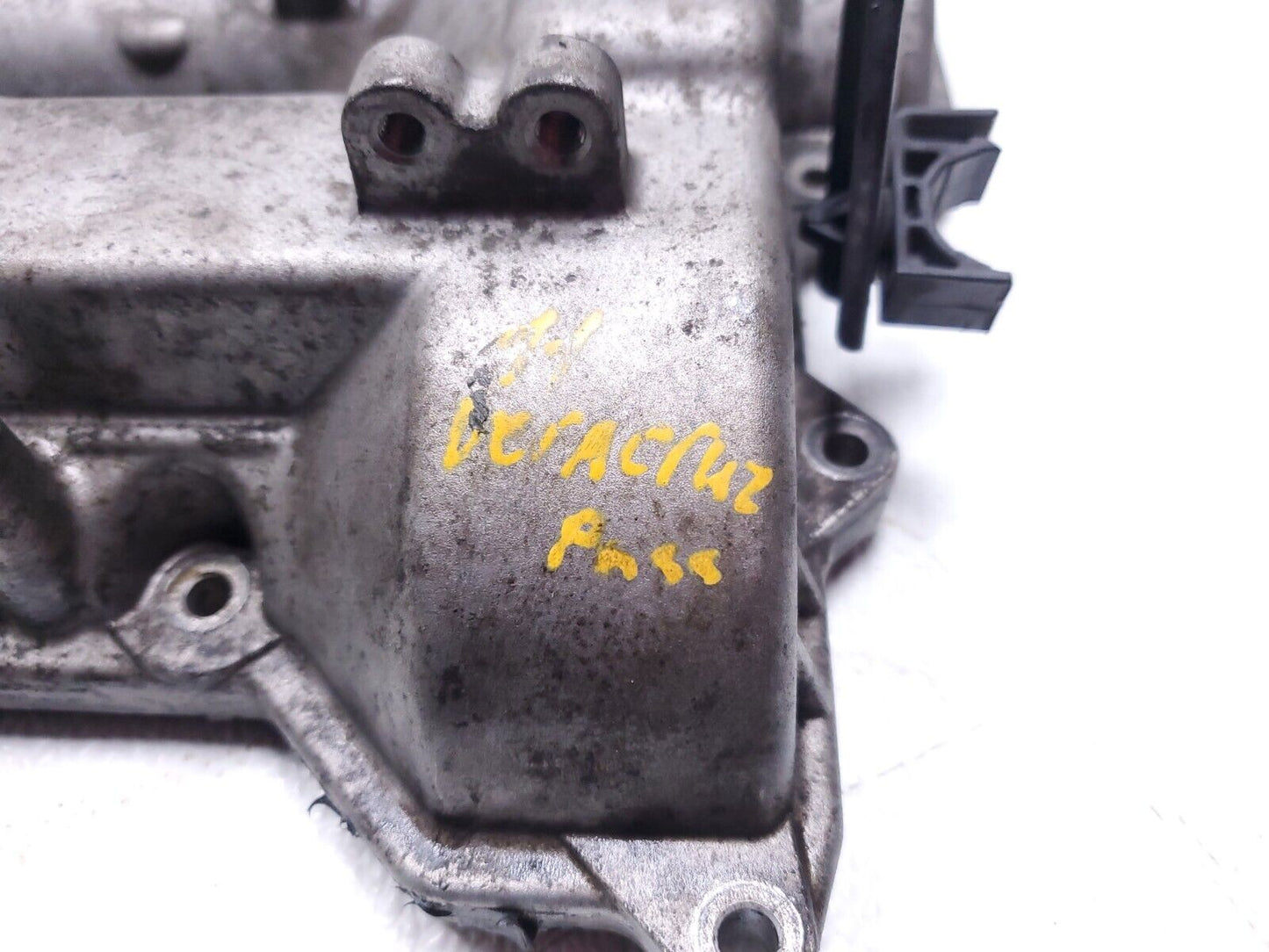 07 08 09 10 11 12 Hyundai Veracruz 3.8l Engine Valve Cover Right Pass Side OEM