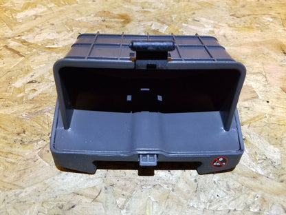 07 08 09 Hyundai Tucson Rear Center Console Lid / Compartment OEM 89k