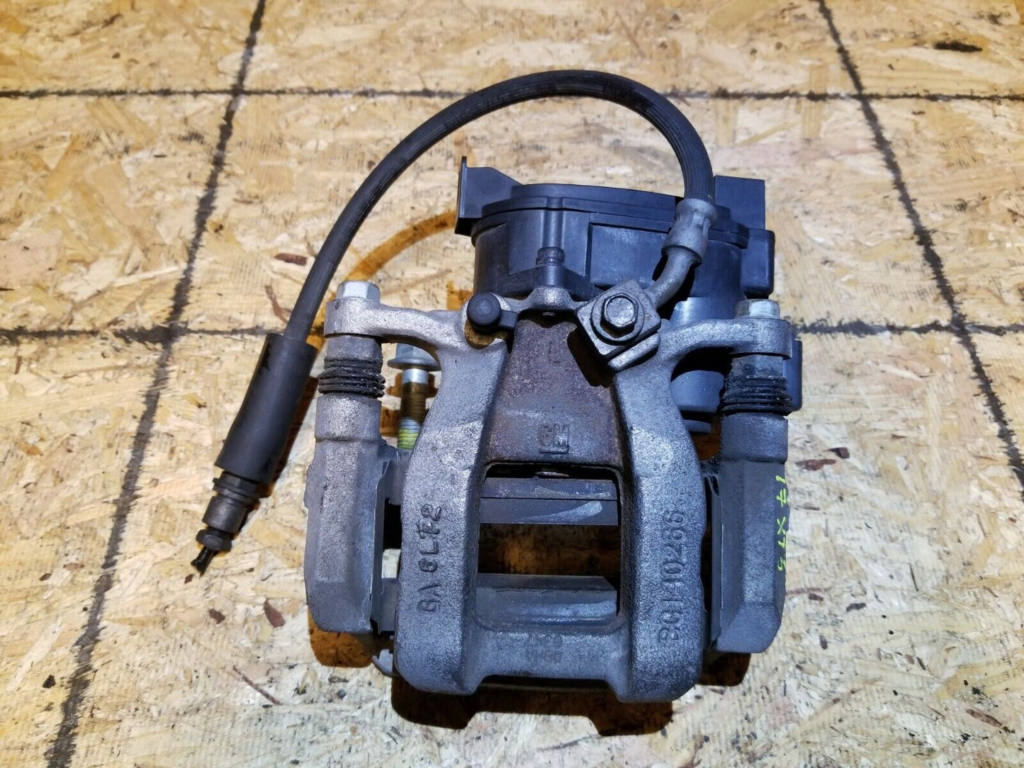 17 18 19 20 Cadillac Xt5 Rear Brake Caliper Left Driver Side OEM 34k