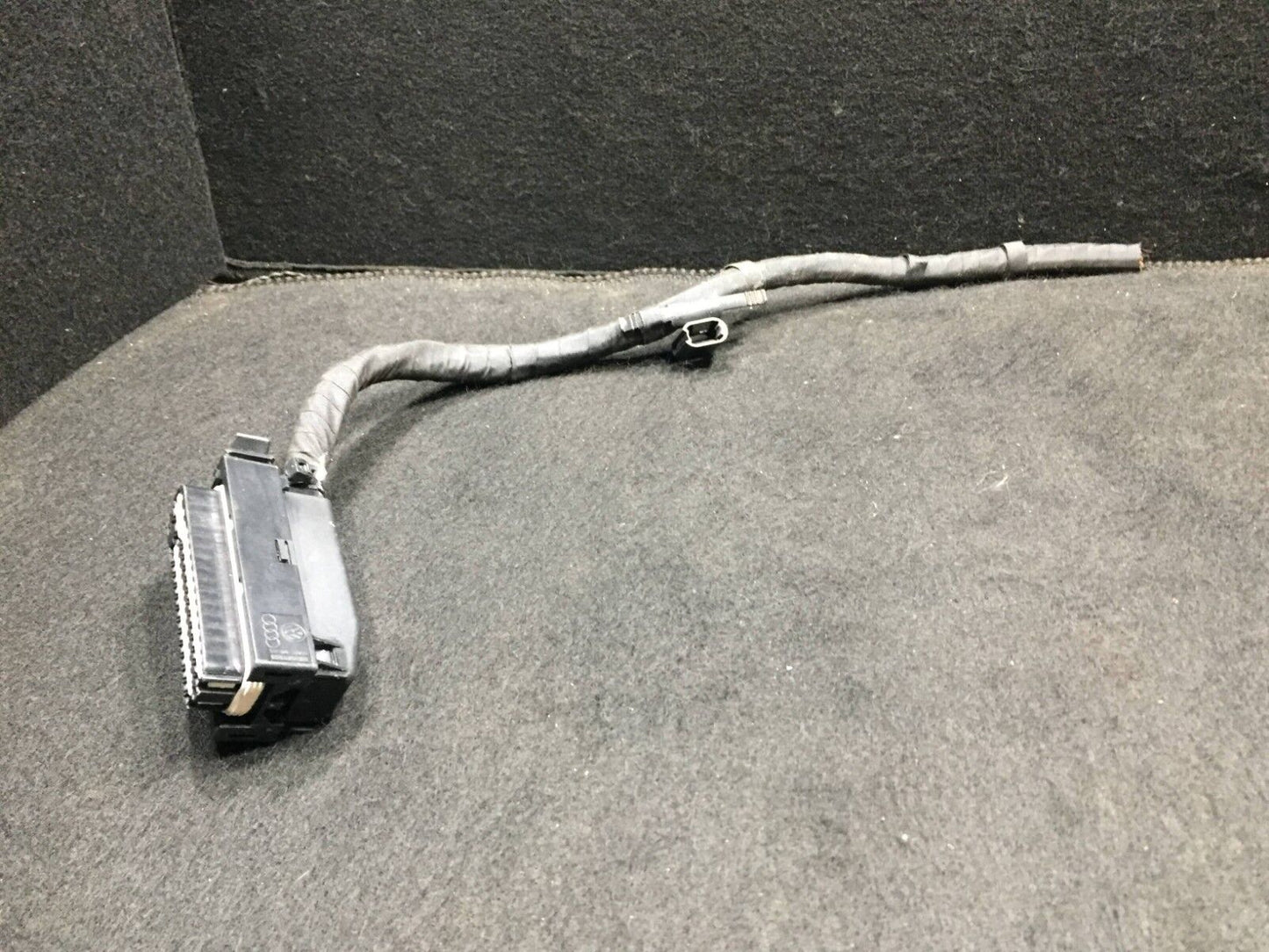 11 12 13 14 15 VW Jetta 2.0l Ecm Ecu #1 Plug Connector Wire OEM 62k