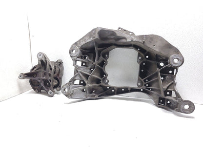 12 13 14 15 16 17 Audi A7 Automatic Transmission Crossmember Mount Bracket OEM