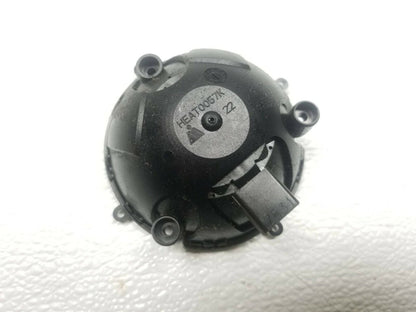 19 20 Chevrolet Blazer Rigth Pass Door Mirror Adjust Motor OEM 11k Miles