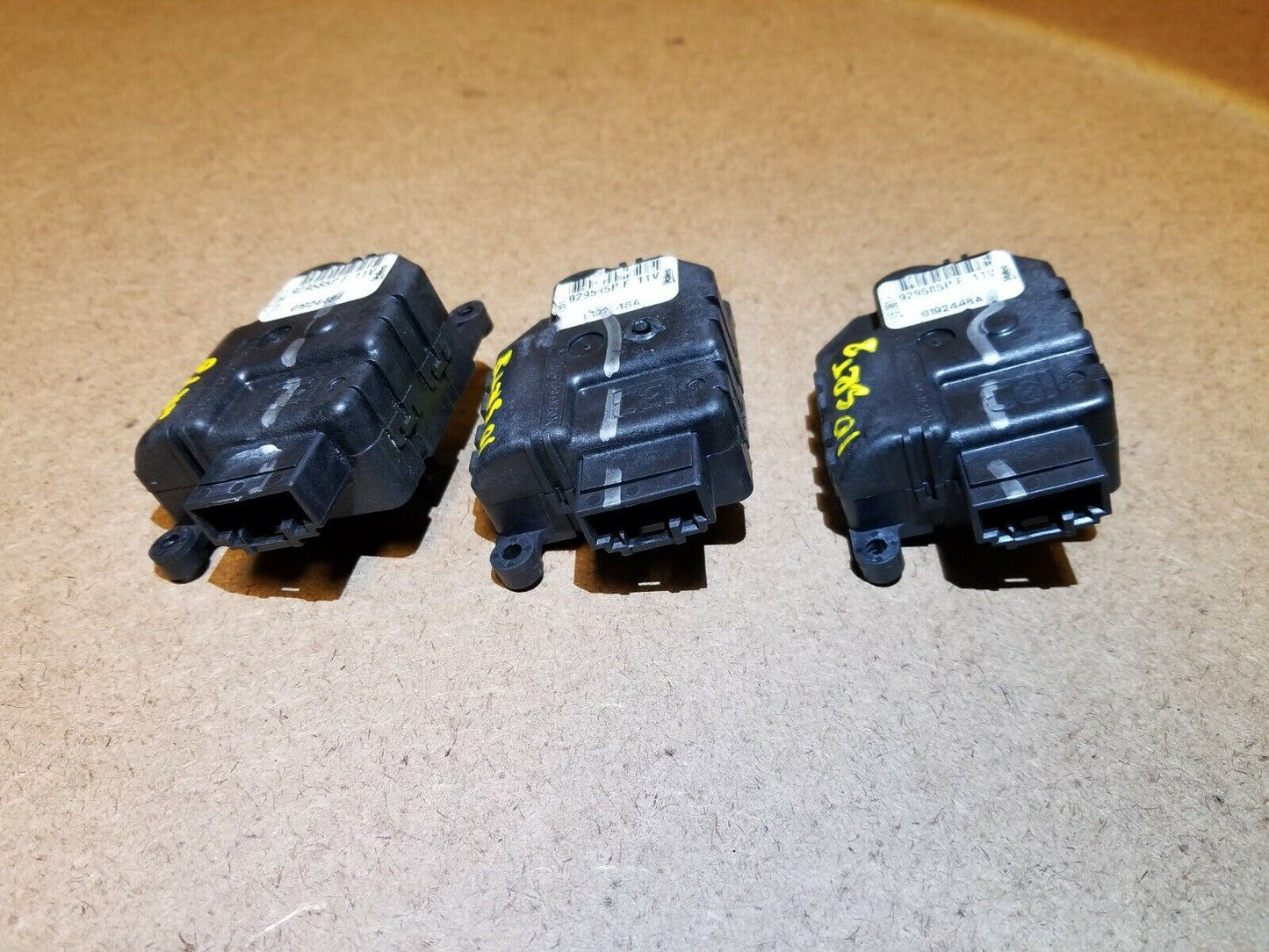 07 08 09 10 Jeep Grand Cherokee Srt8 HVAC Heater Blend Flap Actuator 3pcs OEM