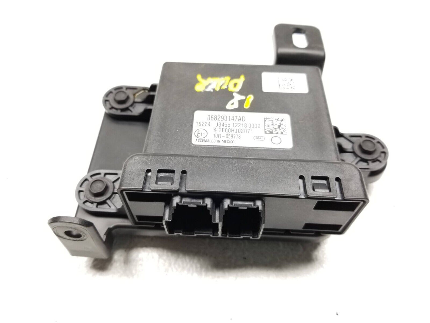 16 17 18 19 20 Dodge Durango Blind Spot Control Module  068293147ad OEM