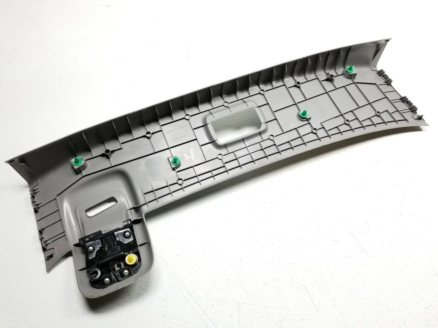 2018 - 2022 Honda Odyssey Upper Roof Rear Trim Cover Panel 83261-thr OEM