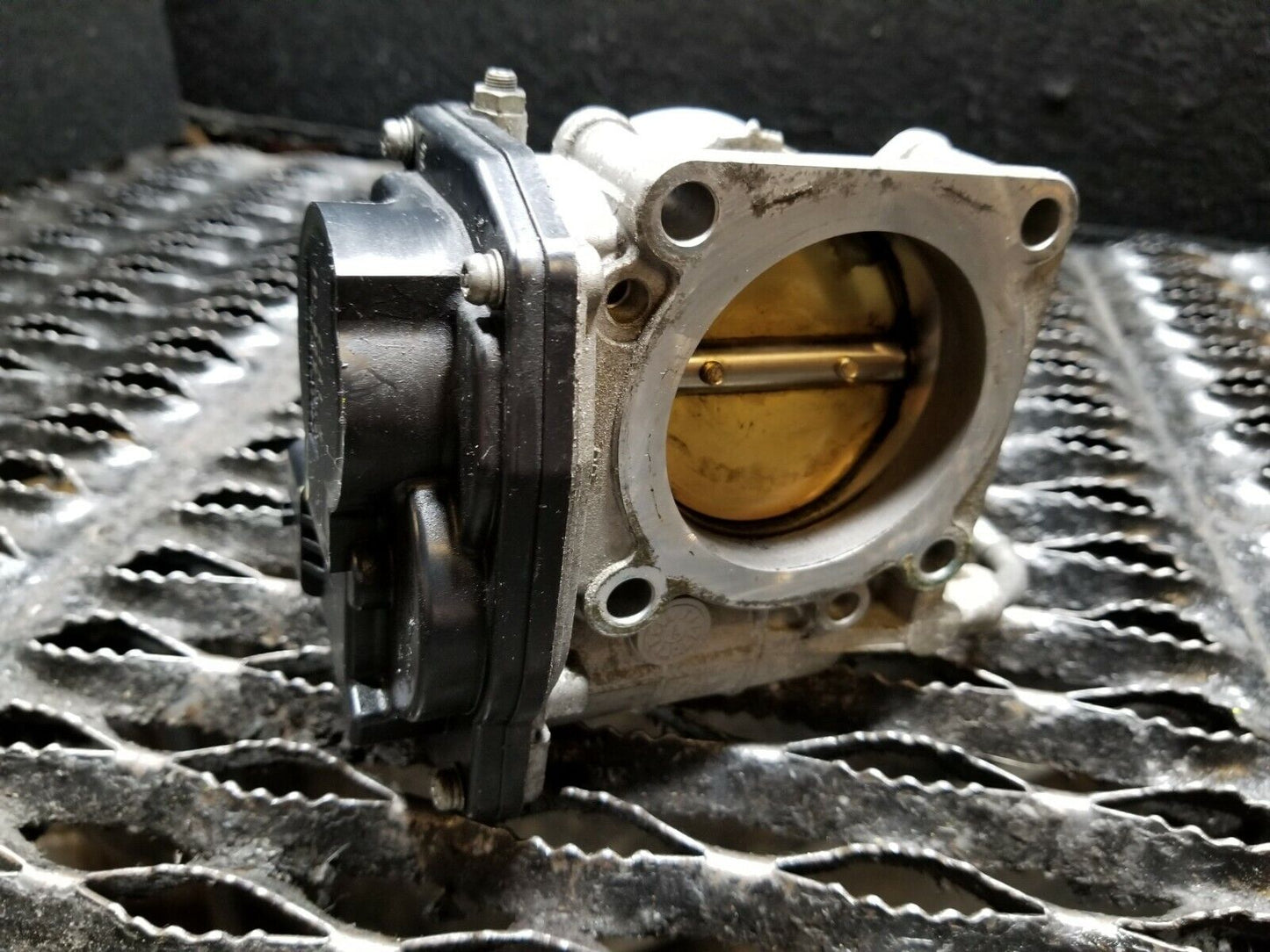 09 10 11 12 Nissan Altima 2.5l Throttle Body Valve OEM 78k