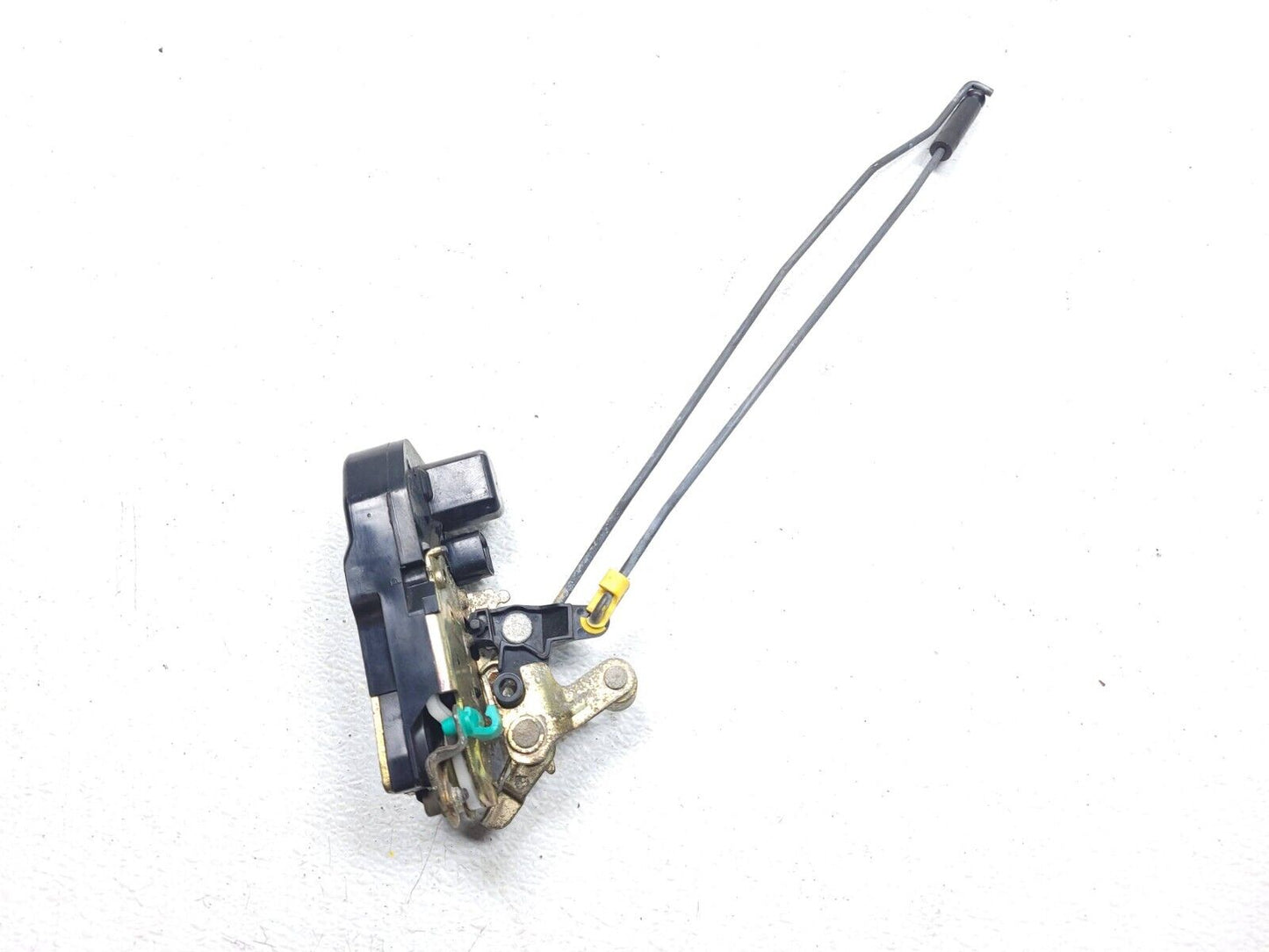 2006 - 2010 Jeep Grand Cherokee Front Door Lock Actuator Right Pass Side OEM