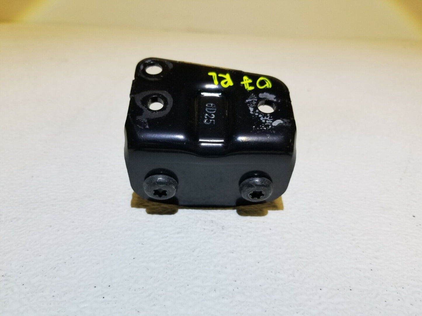 05 06 07 08 Acura Rl Trunk Lid Lock Latch Striker OEM