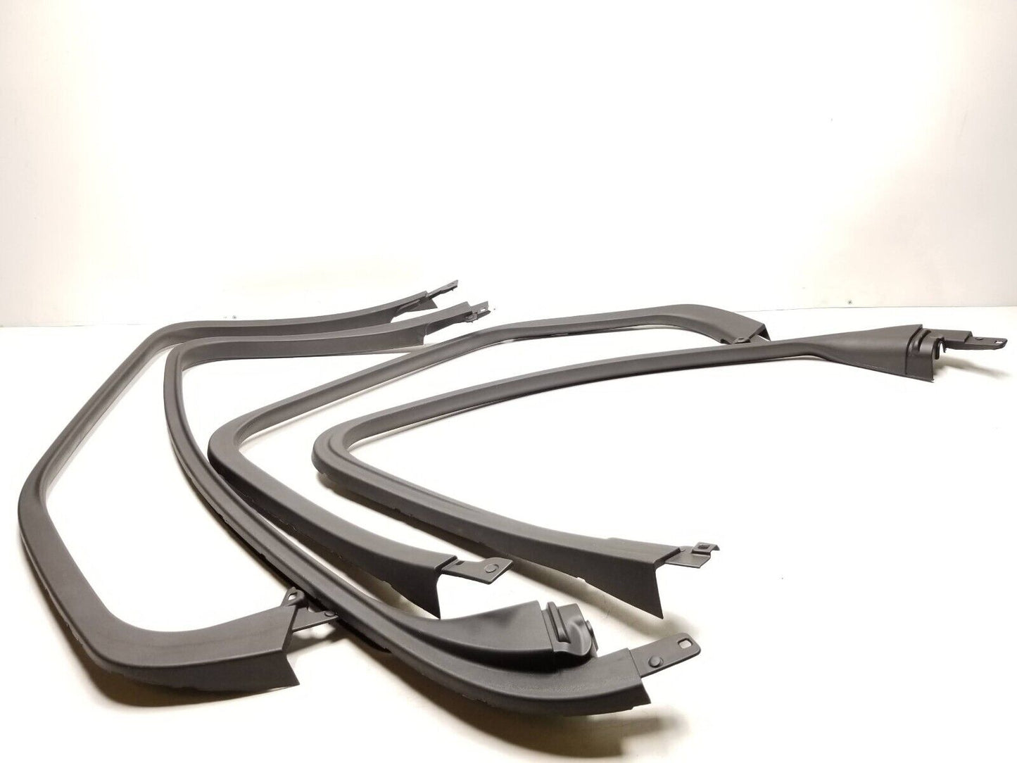 18 19 20 21 Chevrolet Equinox Door Window Frame Trim Molding Cover 4pcs OEM