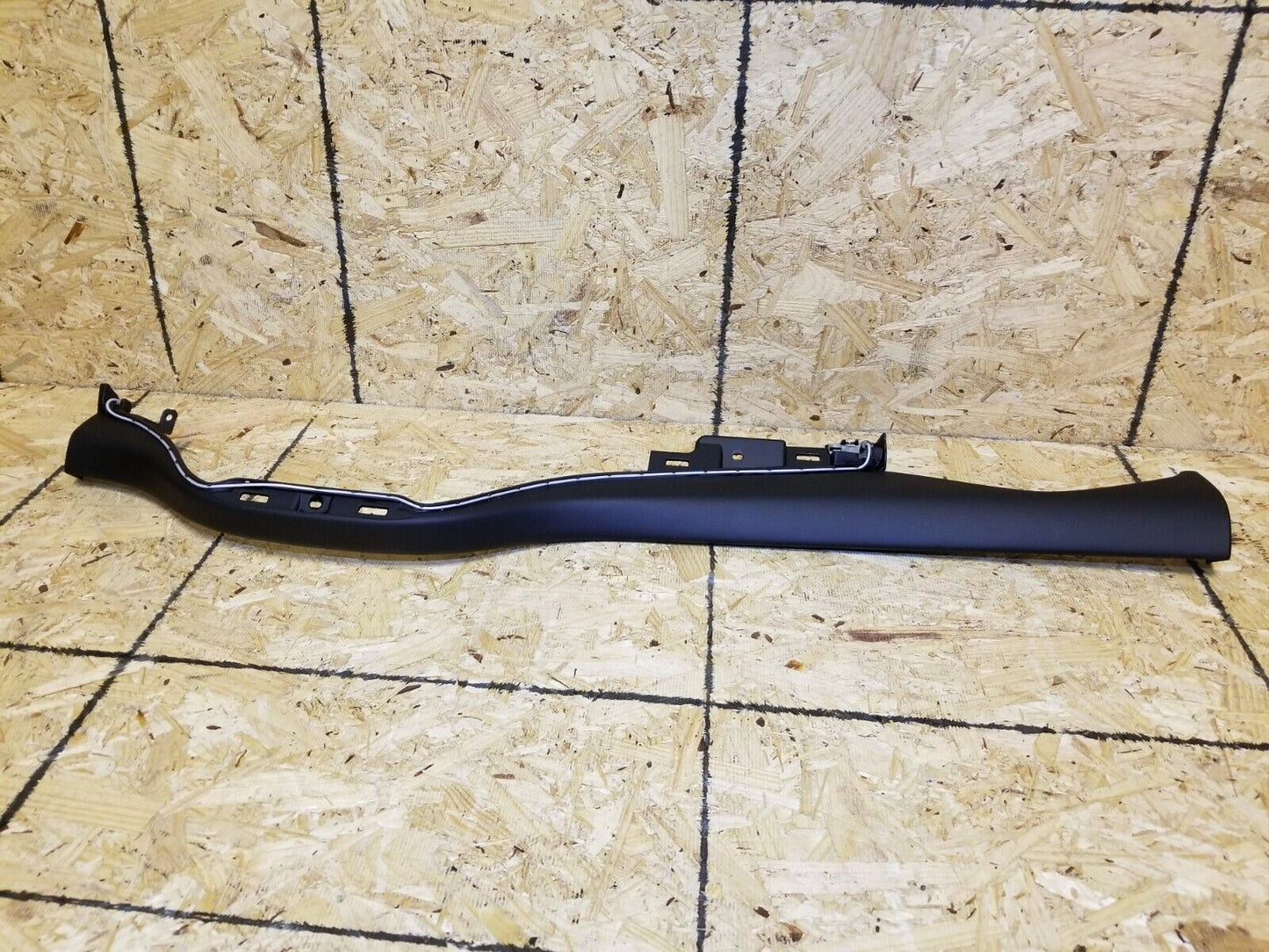 16 17 18 19 Chevrolet Malibu Right Passenger Instrument Panel Dash Trim OEM 3k