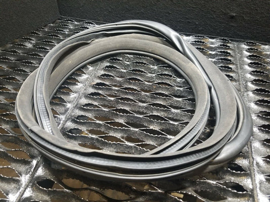 2009 2010 2011 2012 2013 Acura Tsx Rear Left Driver Door Weatherstrip Seal OEM