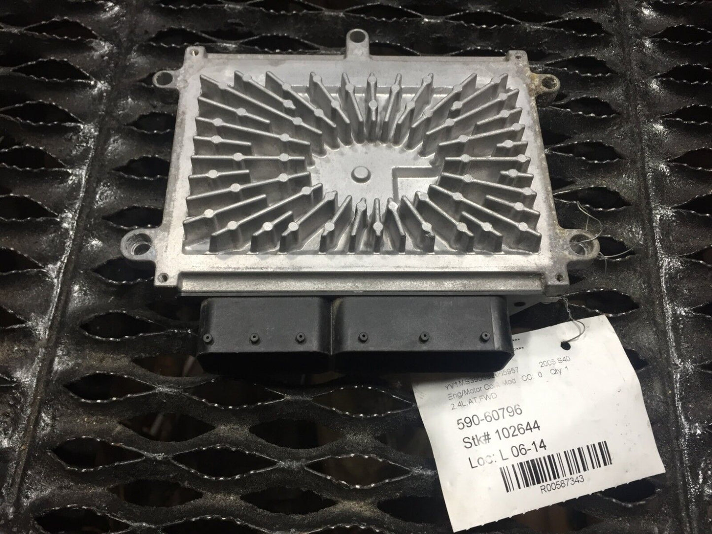 04 05 06 07 Volvo S40 50 V70 Ecu Ecm Computer P30650677 OEM D11