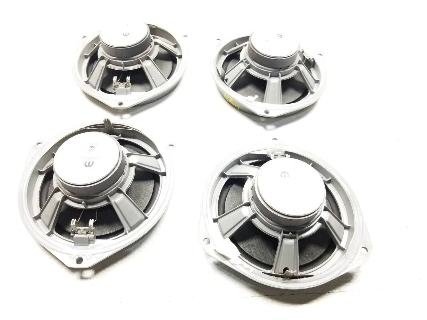 17 18 19 Alfa Romeo Giulia Door Audio Speaker 4pcs OEM