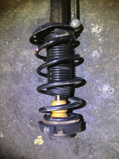 06 07 08 09 VW Golf Rabbit Front Pass Right Shock Strut W/ Coil Spring OEM D15