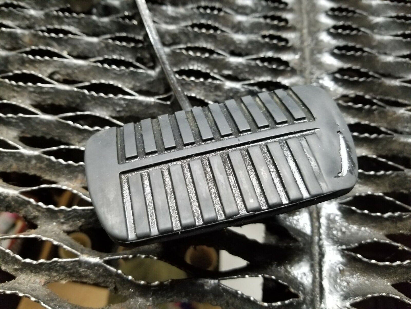 10 11 12 13 14 Subaru Legacy Brake Pedal W/ Switch Assembly OEM