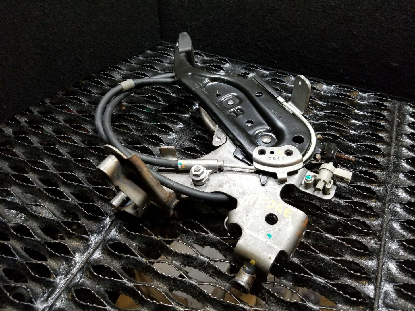 11 12 13 14 Ford Edge 3.5l Emergency Parking Brake Pedal W/ Cable OEM