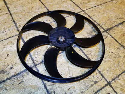 16 17 18 Nissan Sentra Radiator Cooling Fan Blade OEM 40k