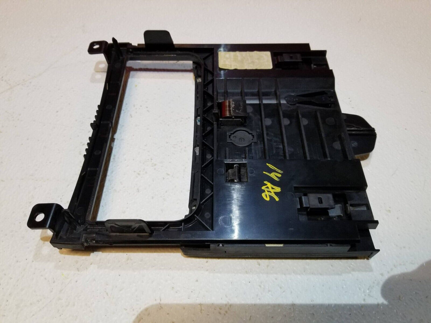 12 13 14 15 Audi A6 Front Center Console Storage Bin Tray OEM