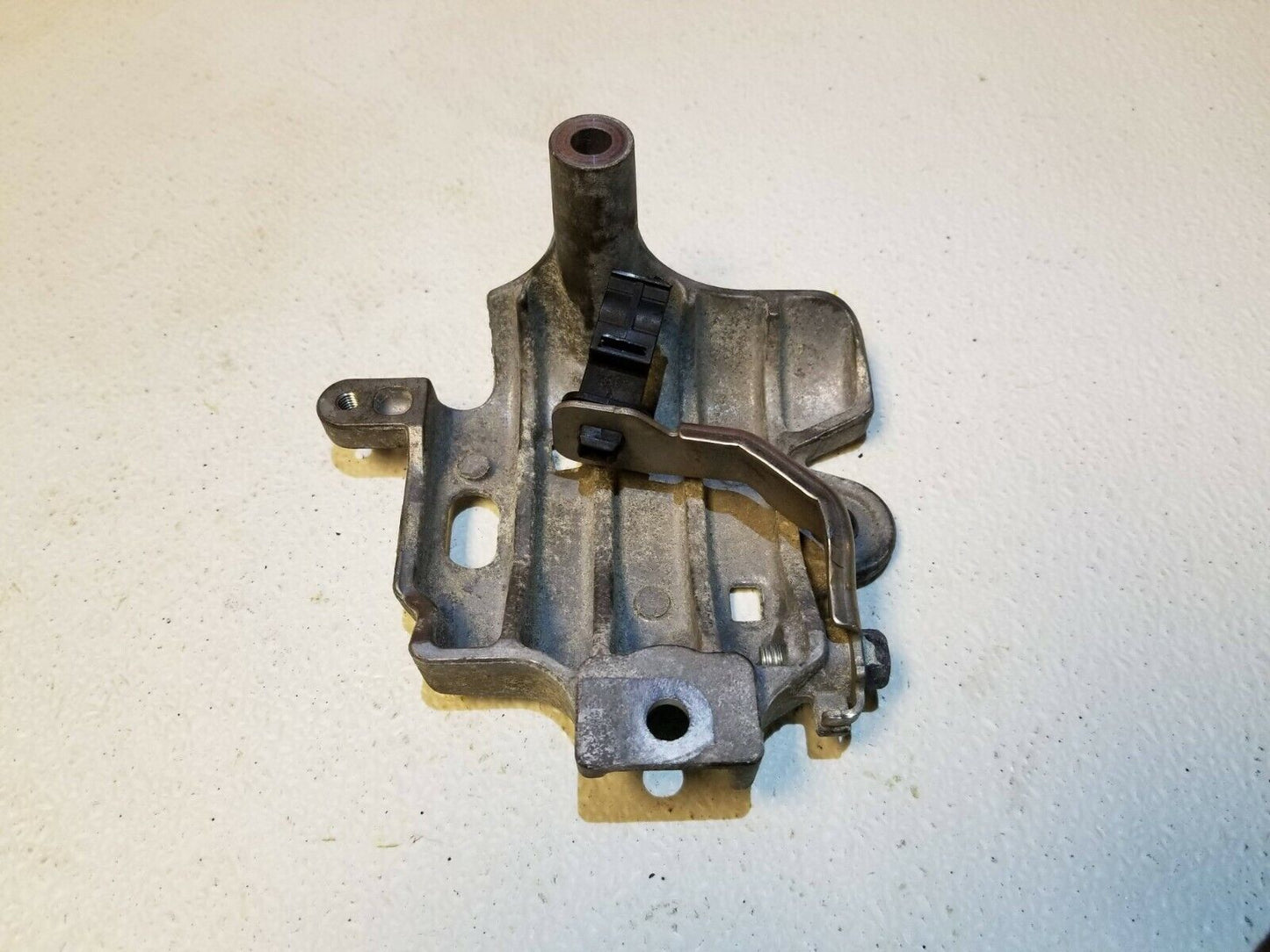 13 14 15 Honda Accord 2.4l Engine Mount Bracket OEM 74k Miles