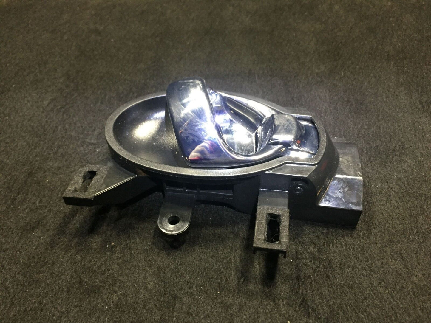 11 12 13 14 Nissan Juke Interior Rear Right Door Handle OEM D30
