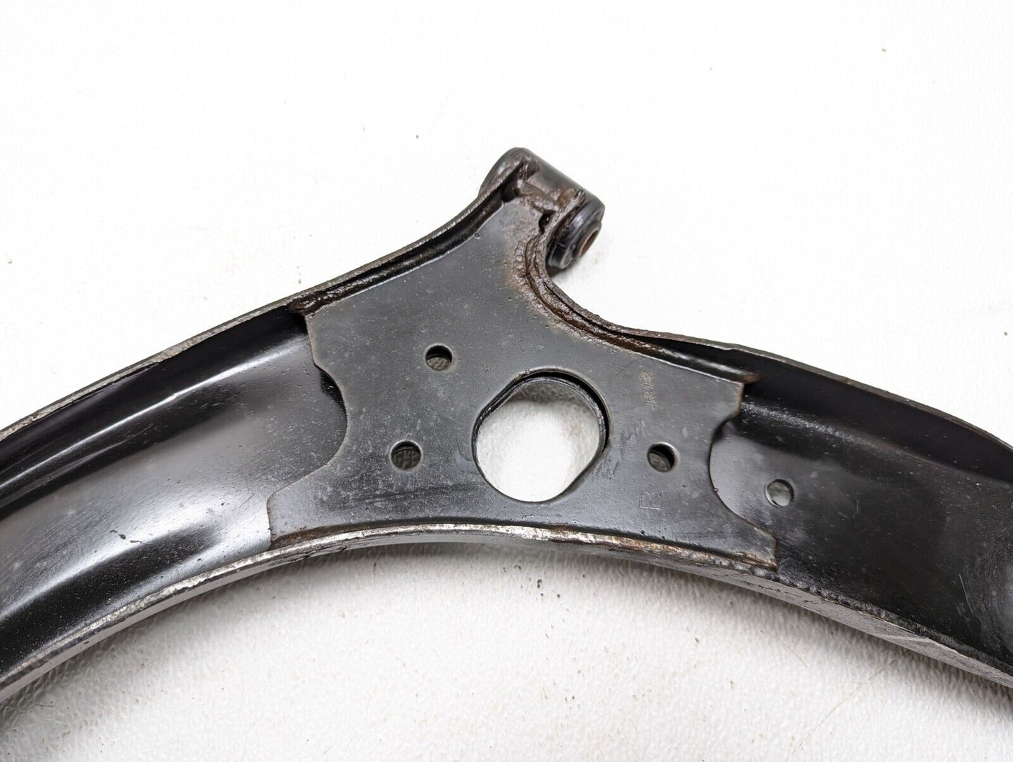 12 13 14 15 Kia Rio Front Lower Control Arm Passenger Right Side OEM