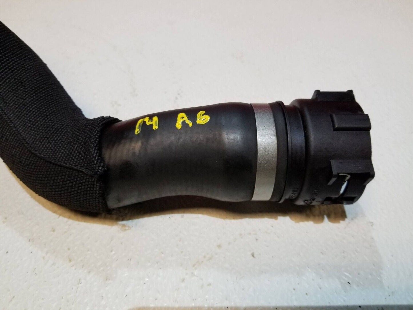 12 13 14 15 Audi A6 3.0t Radiator Coolant Water Hose Line Pipe 4g0121049q  OEM