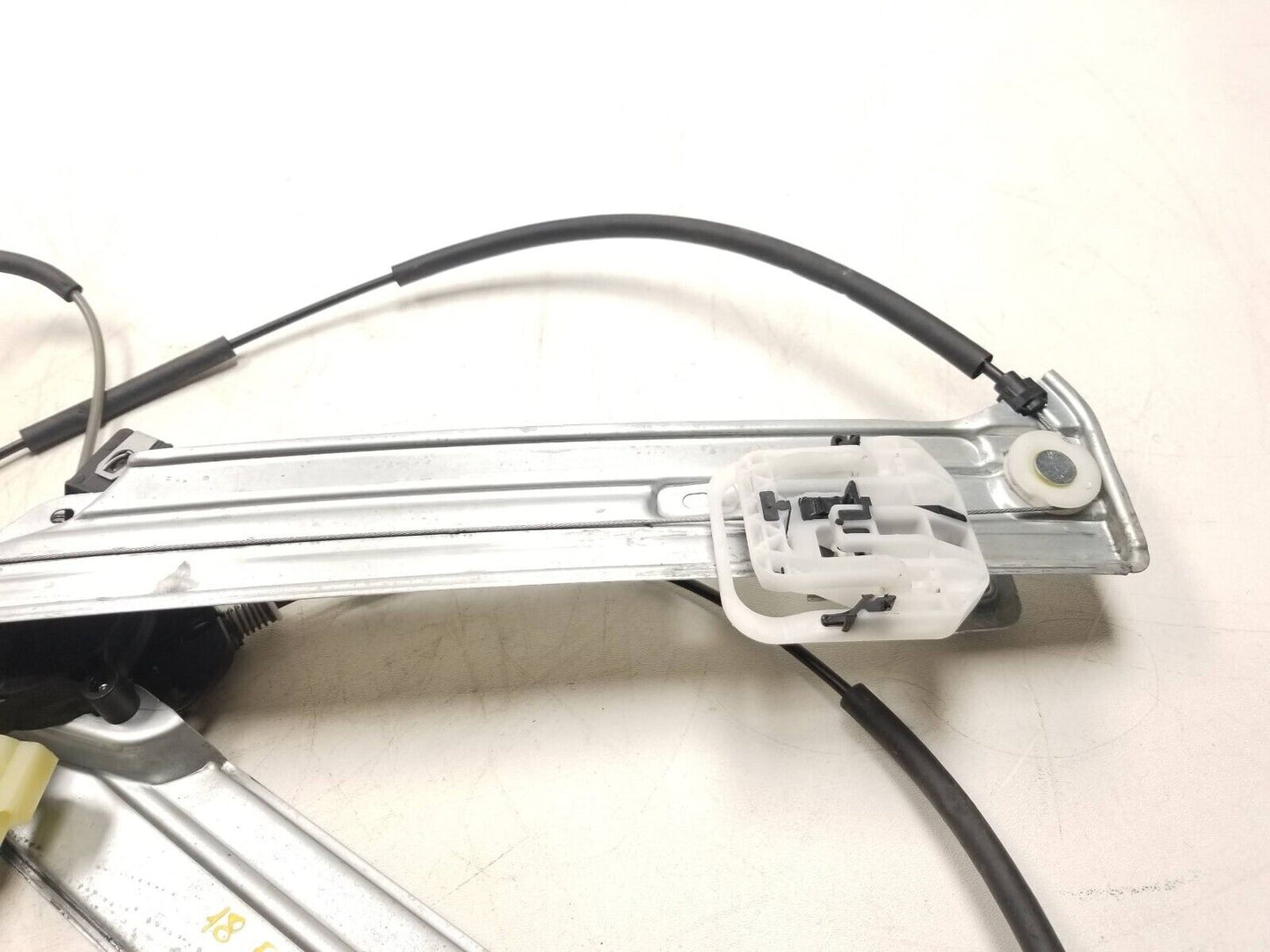 17 18 19 Ford Escape Window Regulator W/ Motor Front Right Passenger Side OEM