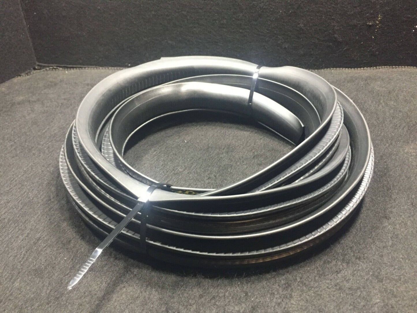 11 12 13 14 Dodge Avenger Rear Driver Door Weatherstrip Seal OEM D37