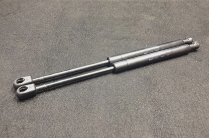 02 - 06 Honda Cr-v Crv Tailgate Glass Lift Strut Support Shock 2pcs OEM