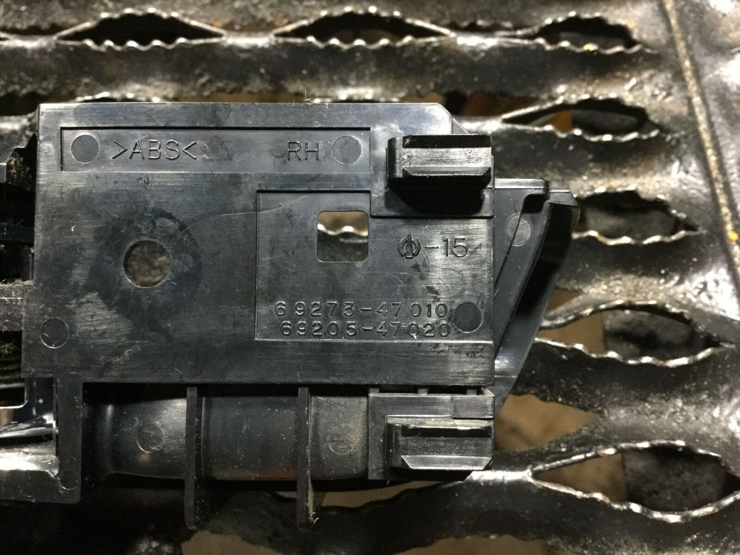 04 05 06 07 08 09 Prius Right Pass Side Interior Door Handle 69273-47010 OEM