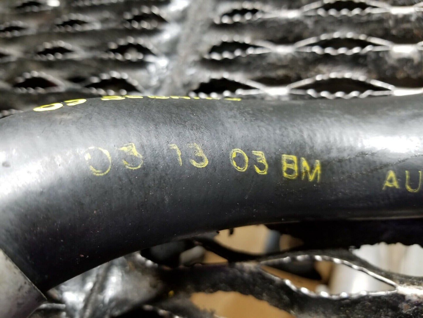 04 05 06 Chrysler Sebring Convertible 2.7l Radiator Hose Pipe OEM